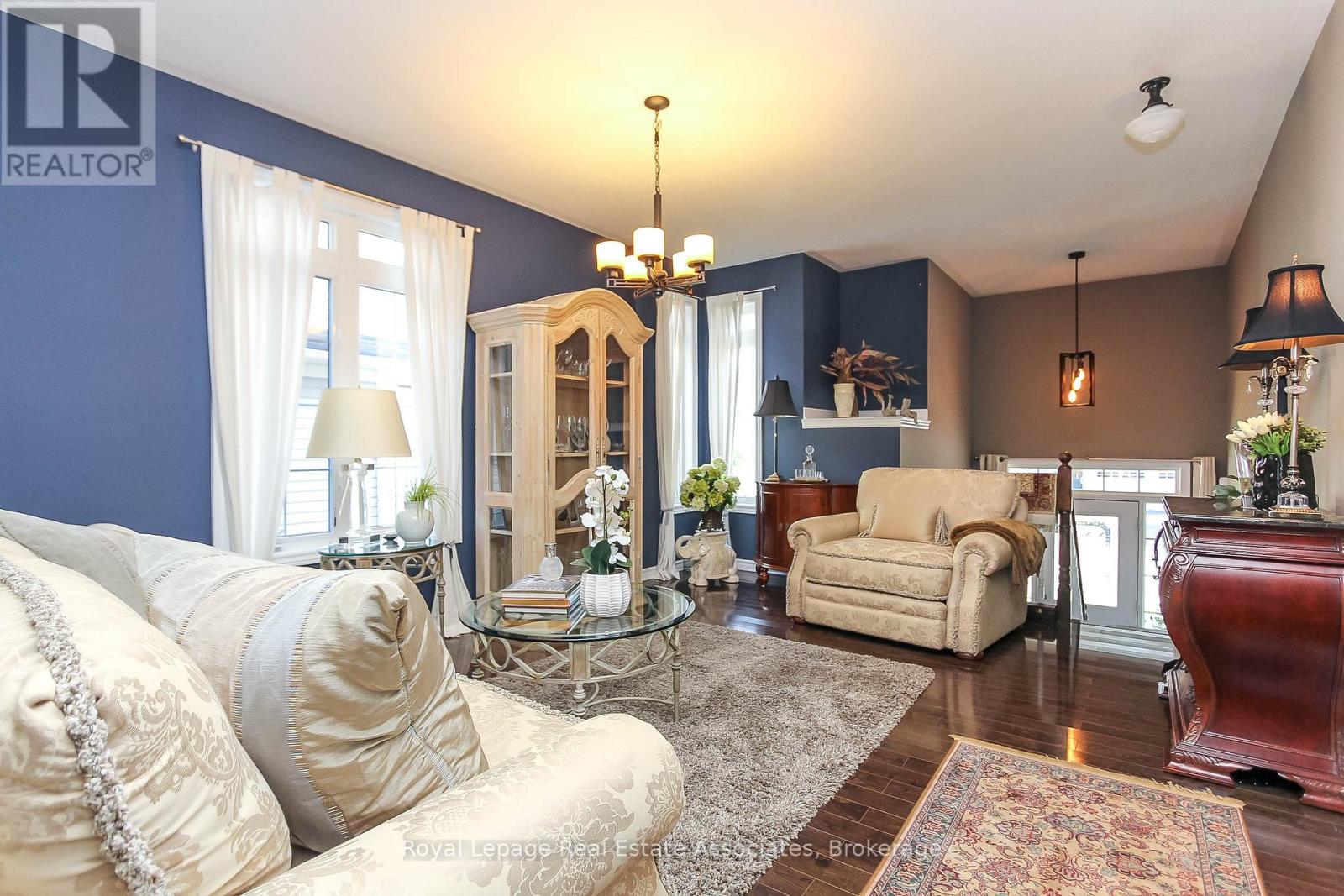 Upper - 139 White Sands Way, Wasaga Beach, Ontario  L9Z 0E3 - Photo 4 - S12746062