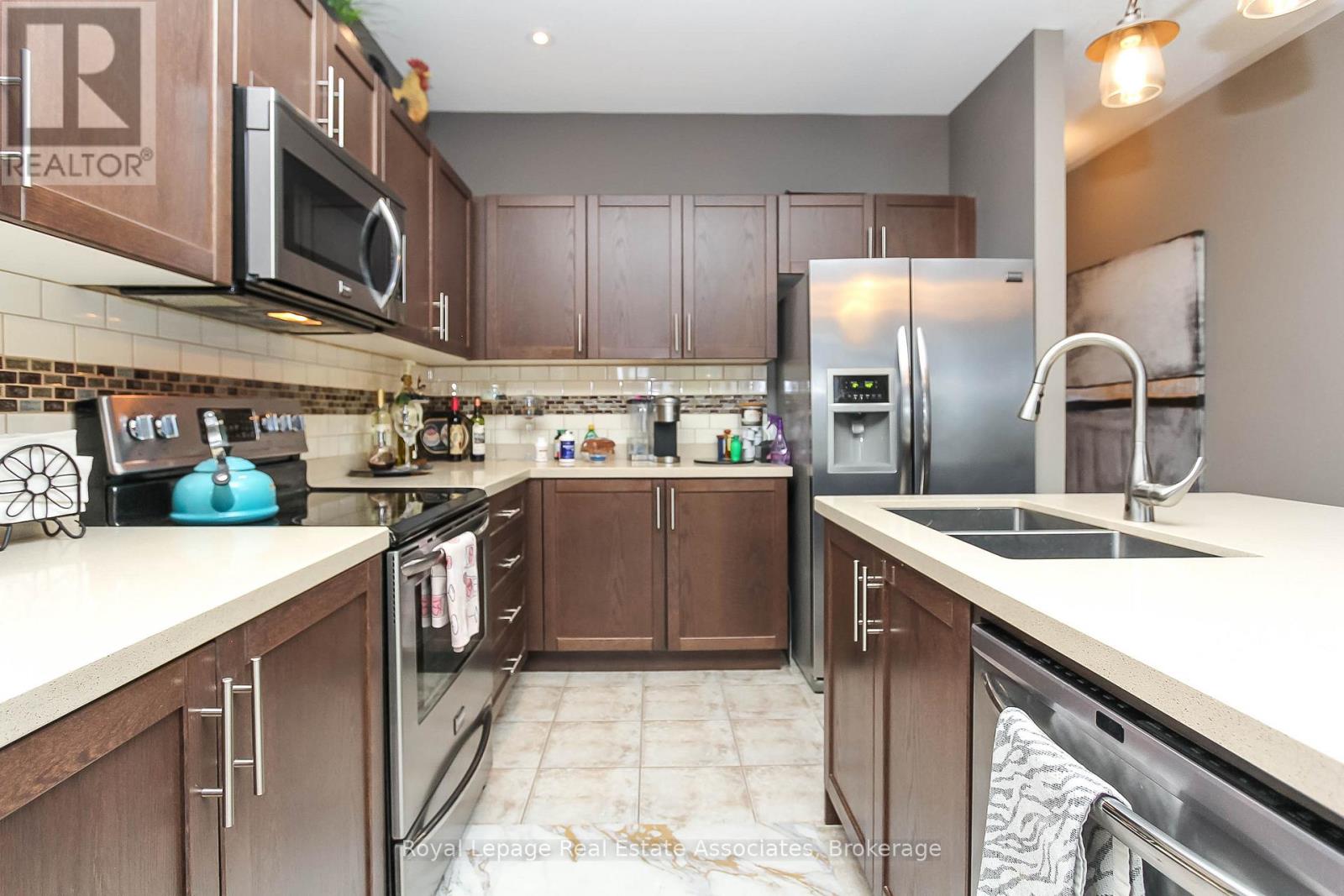 Upper - 139 White Sands Way, Wasaga Beach, Ontario  L9Z 0E3 - Photo 7 - S12746062