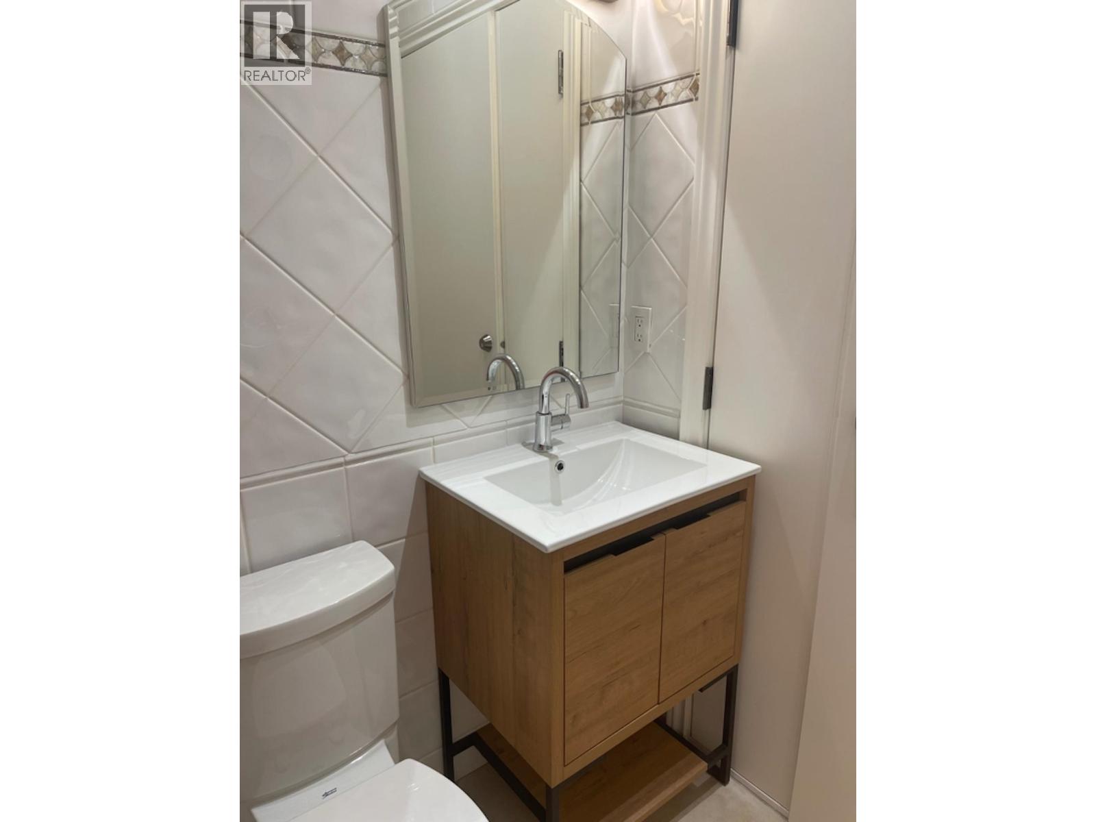 32x W 14th Avenue, Vancouver, British Columbia  V5Y 1X4 - Photo 11 - R3085140