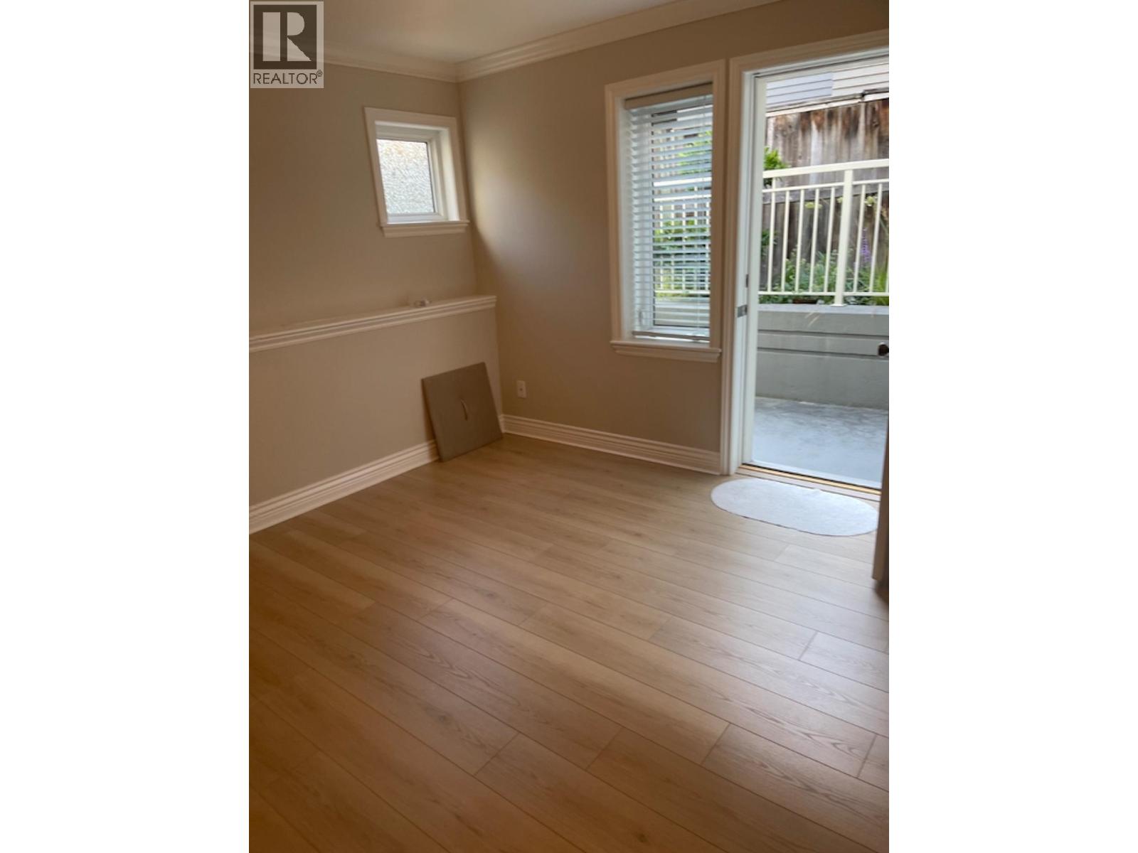 32x W 14th Avenue, Vancouver, British Columbia  V5Y 1X4 - Photo 3 - R3085140