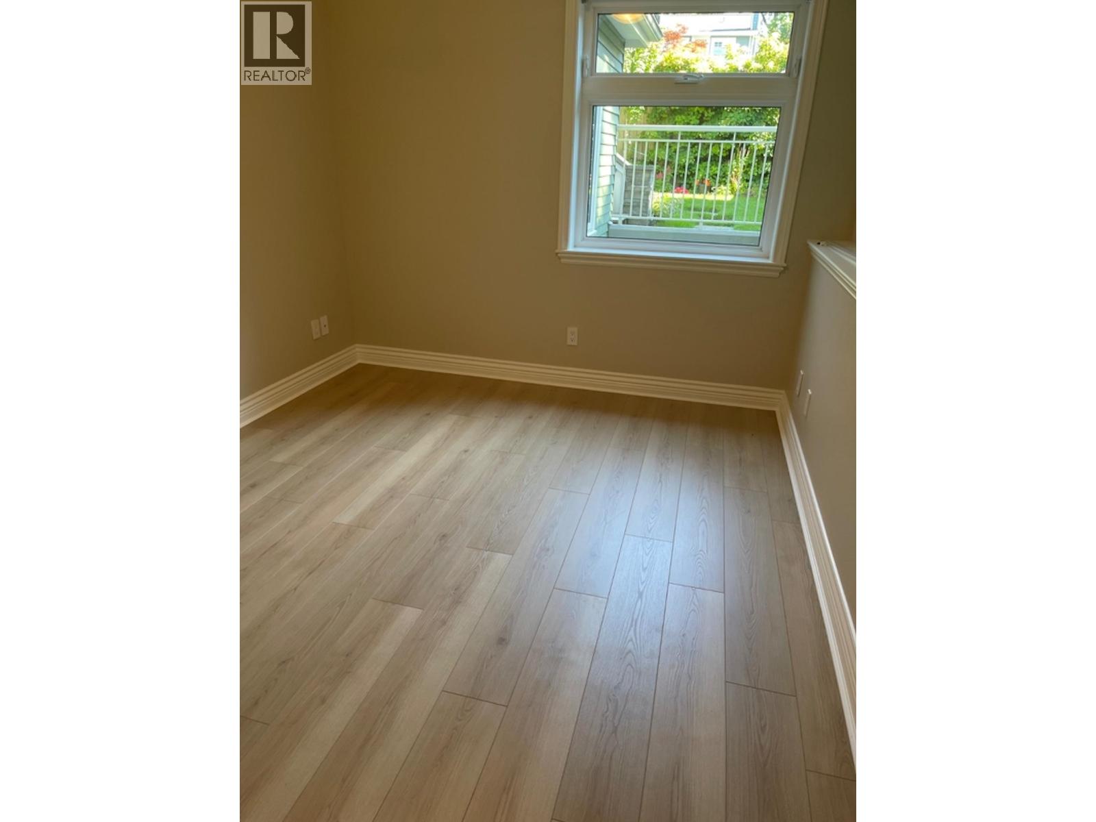 32x W 14th Avenue, Vancouver, British Columbia  V5Y 1X4 - Photo 9 - R3085140