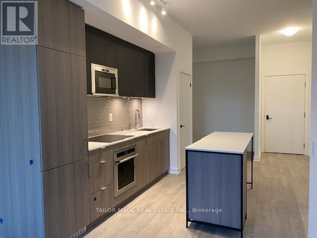 503 - 220 Missinnihe Way, Mississauga, Ontario  L5H 0A7 - Photo 11 - W12746028