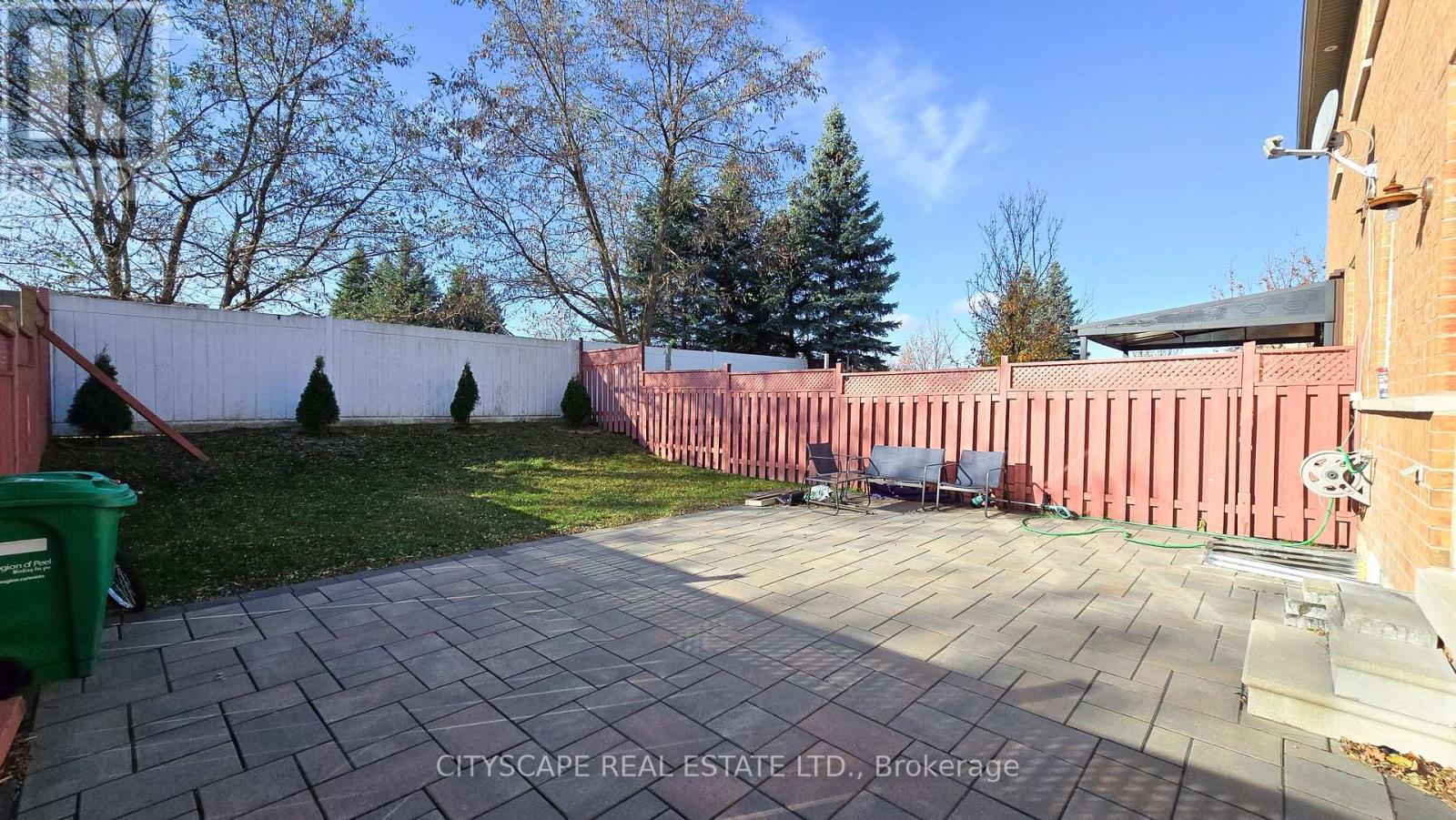 Upper - 121 Ashdale Road, Brampton, Ontario  L6Y 5N2 - Photo 13 - W12746030