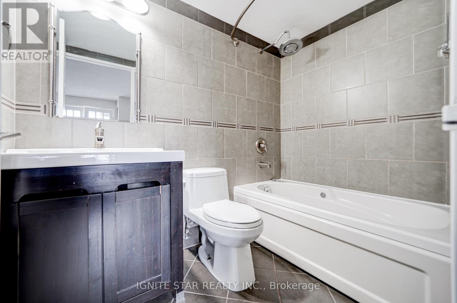 801 - 55 Elm Drive W, Mississauga, Ontario  L5B 3Z3 - Photo 20 - W12746066