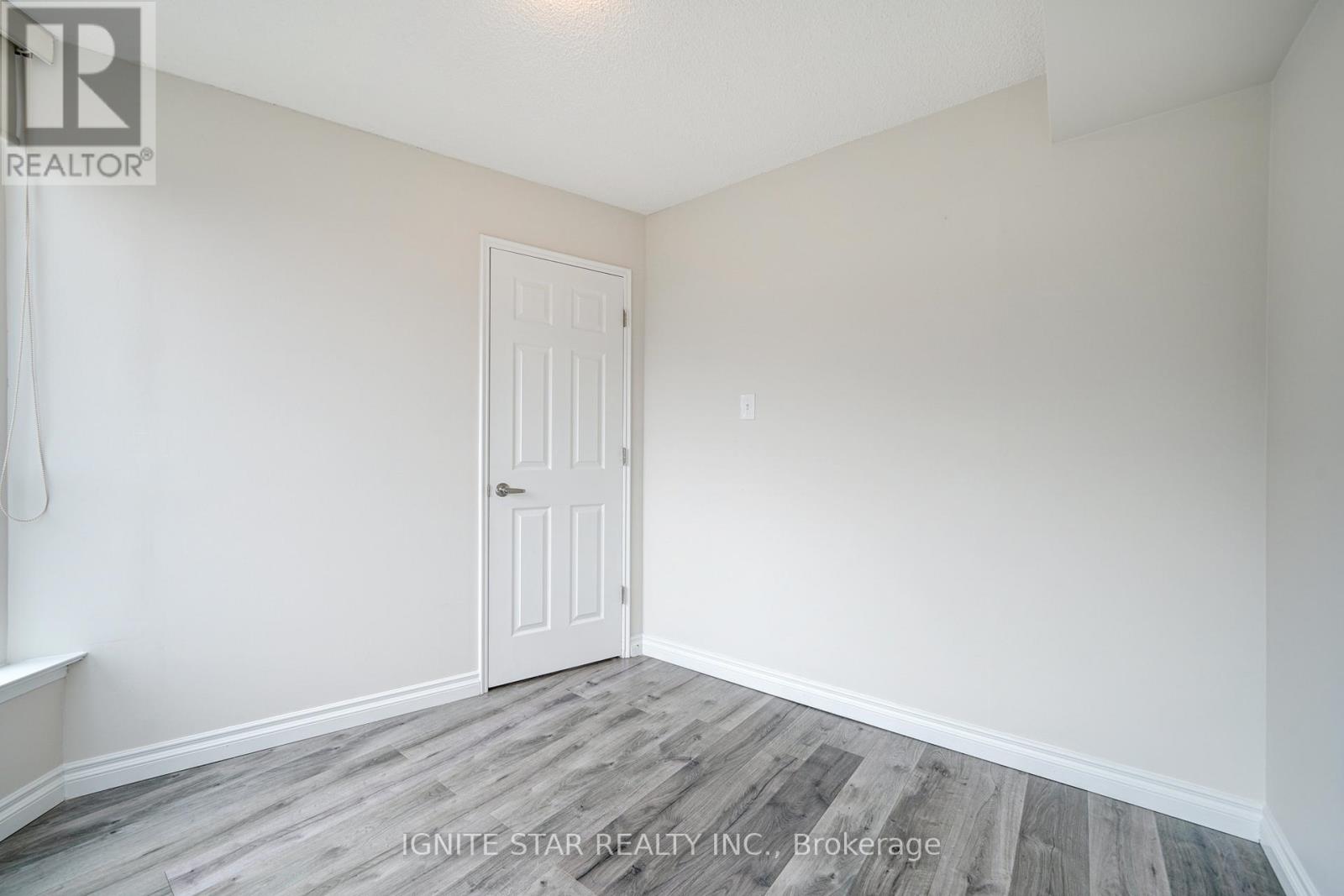 801 - 55 Elm Drive W, Mississauga, Ontario  L5B 3Z3 - Photo 24 - W12746066