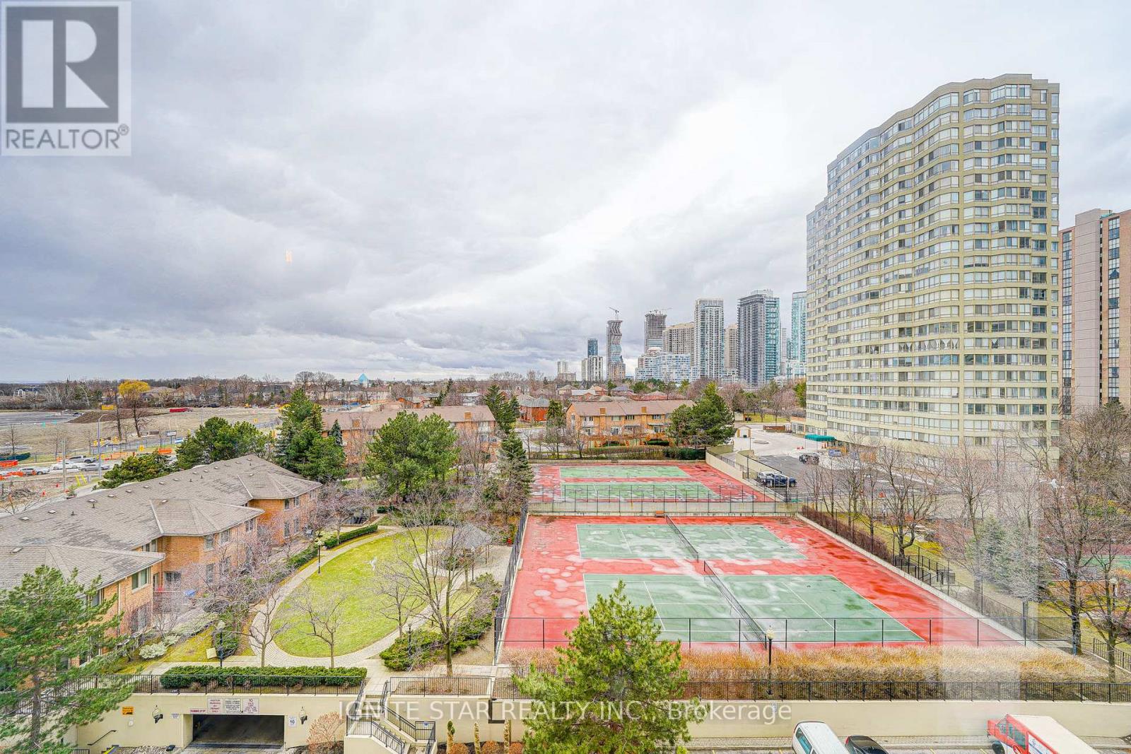 801 - 55 Elm Drive W, Mississauga, Ontario  L5B 3Z3 - Photo 27 - W12746066