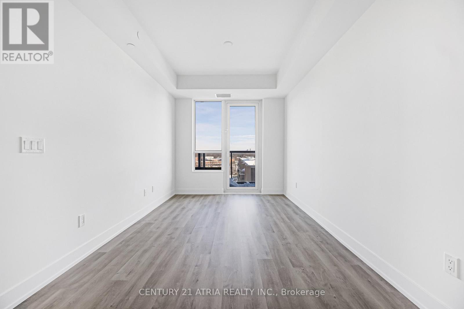 801 - 60 Central Park Roadway, Toronto, Ontario  M9A 0E6 - Photo 15 - W12746070