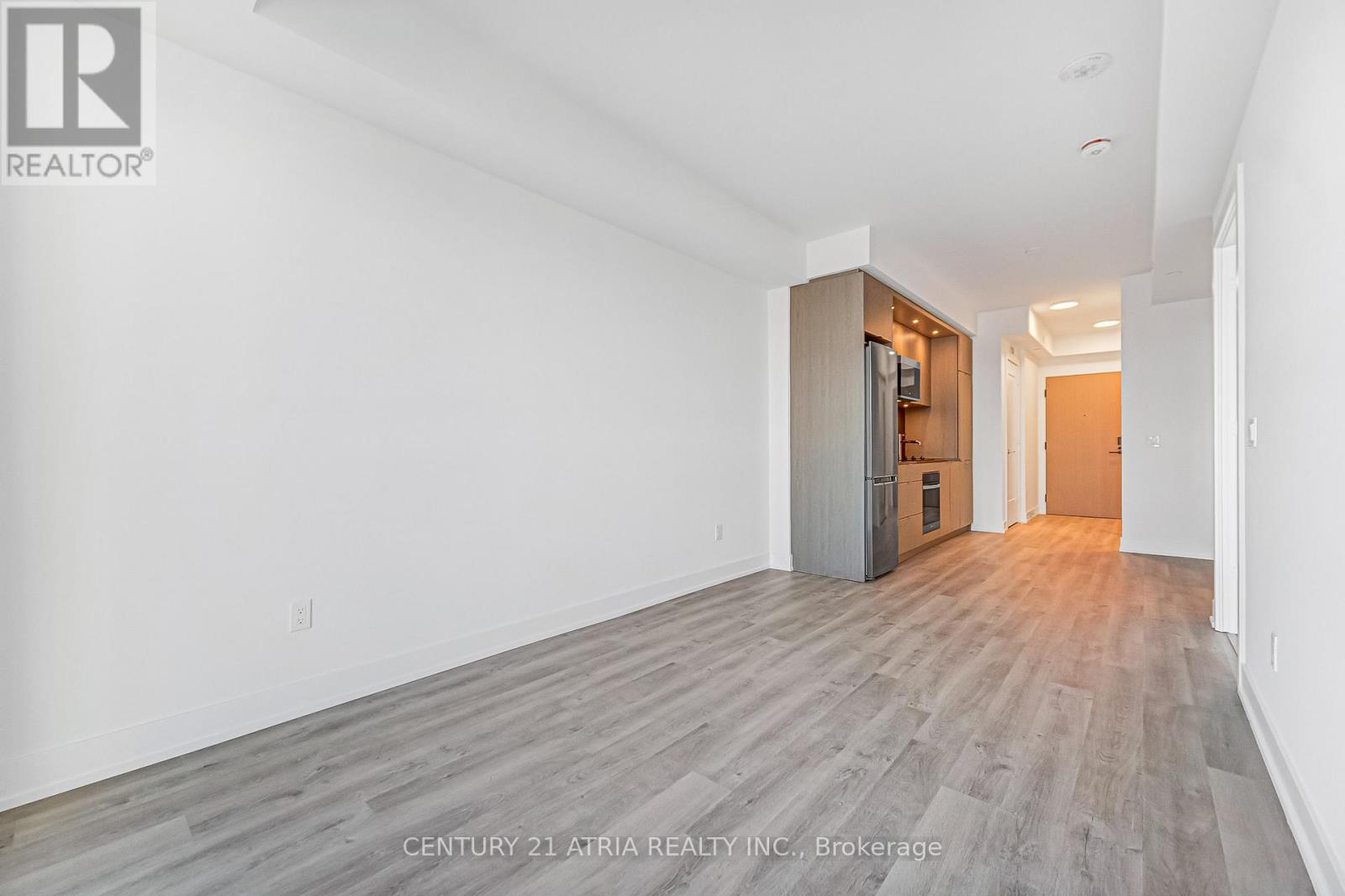 801 - 60 Central Park Roadway, Toronto, Ontario  M9A 0E6 - Photo 19 - W12746070