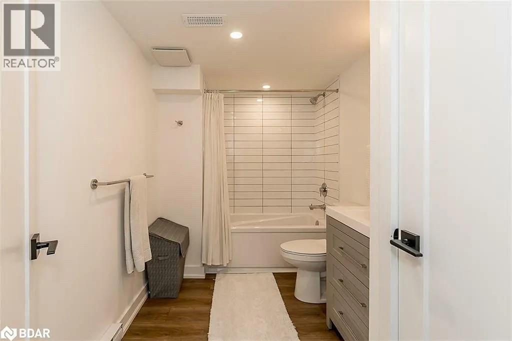 7 Derby Street, Orillia, Ontario  L3V 5R4 - Photo 8 - 26002276