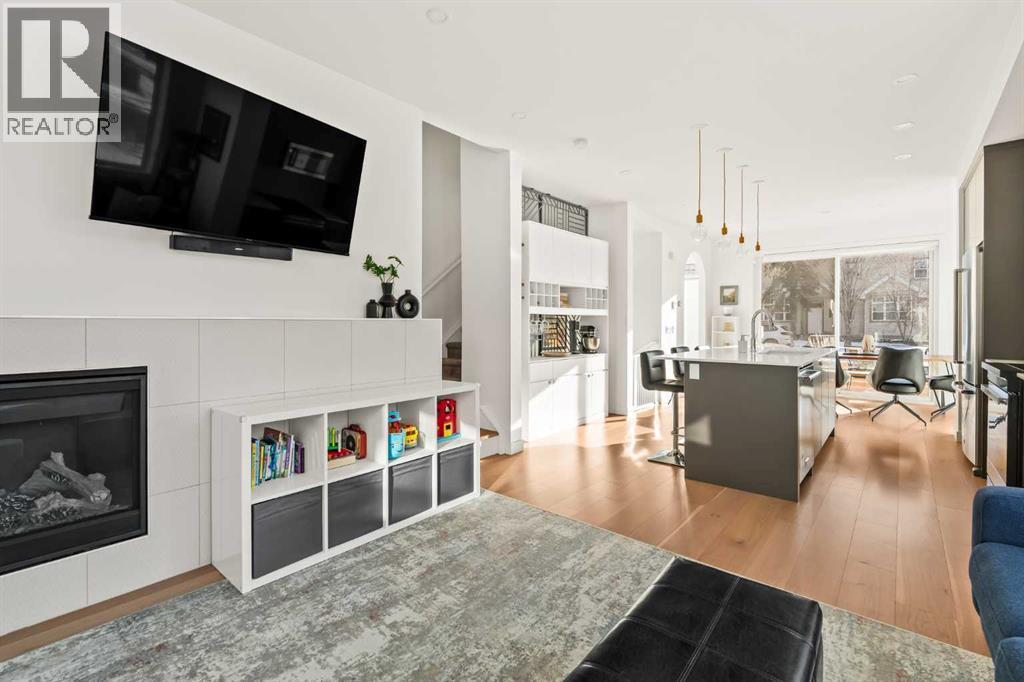 1940 Bowness Road Nw, Calgary, Alberta  T2N 3K6 - Photo 17 - A2282181