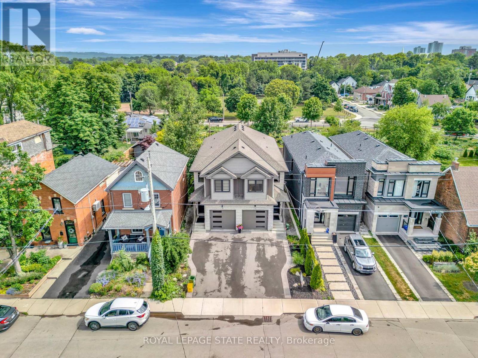 74 Melbourne Street, Hamilton, Ontario  L8P 2A6 - Photo 2 - X12746026