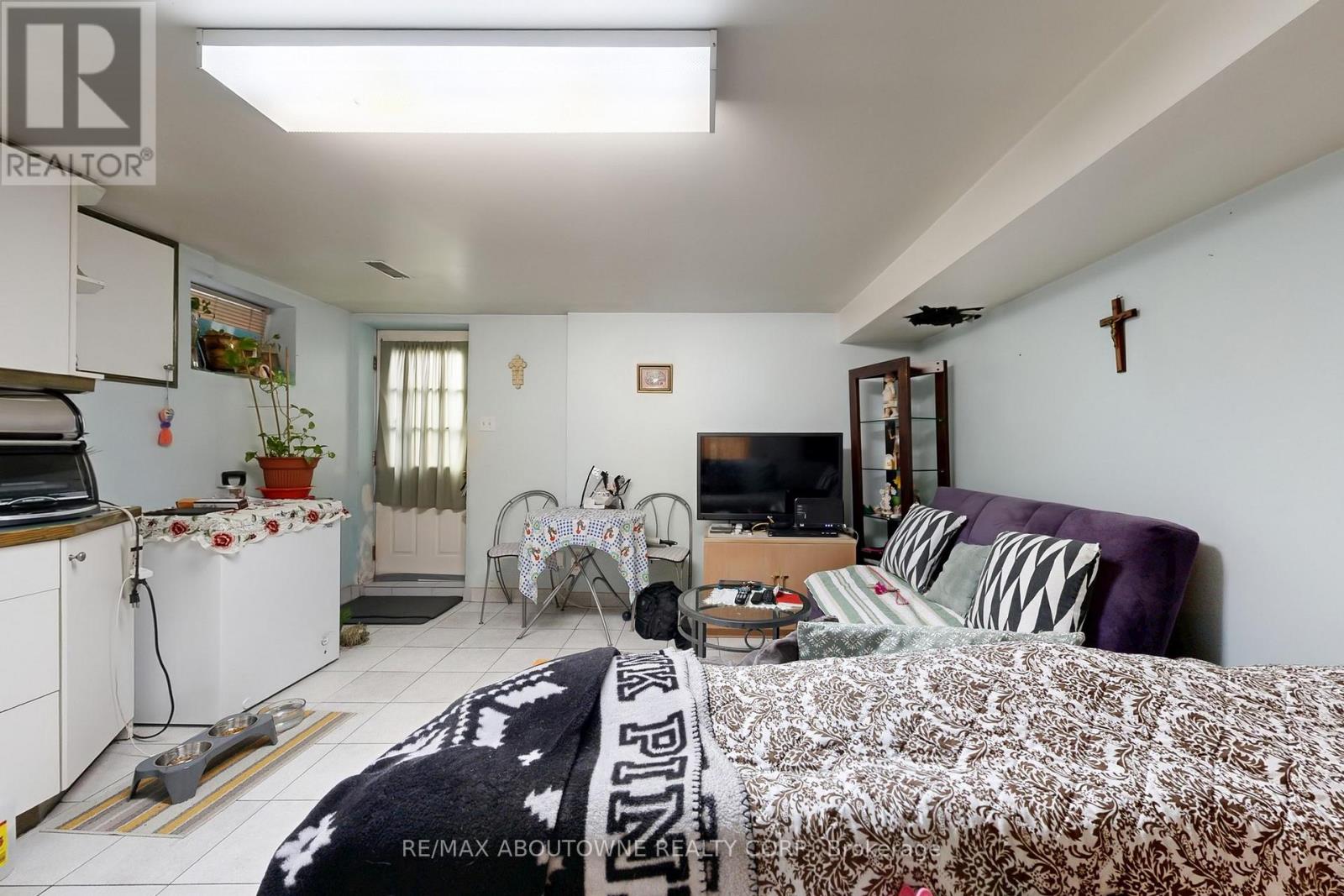 515 Ossington Avenue, Toronto, Ontario  M6G 3T3 - Photo 41 - C12593278