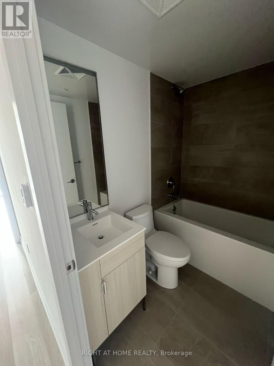 911 - 28 Eastern Avenue, Toronto, Ontario  M5A 1H5 - Photo 5 - C12698052