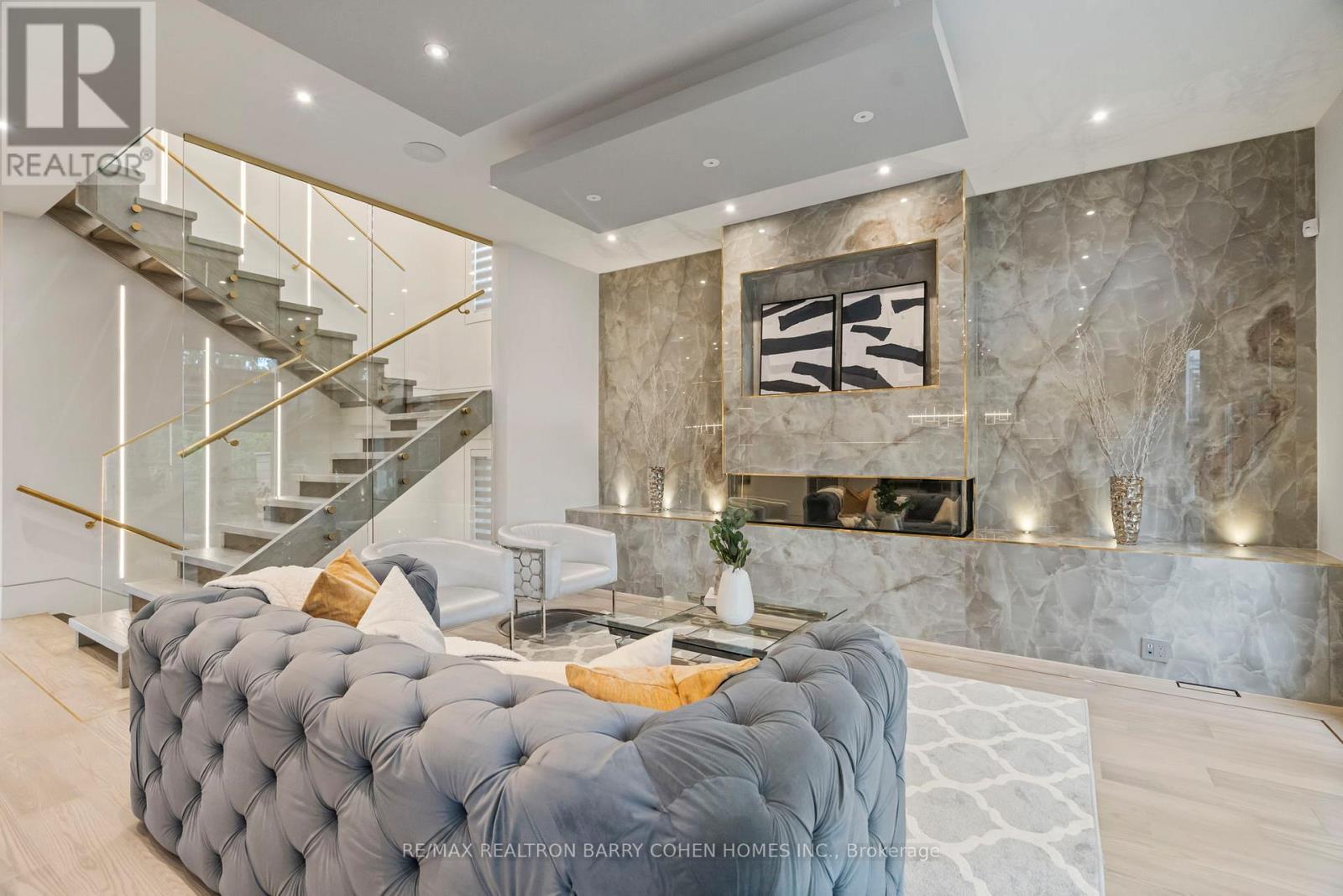 49 Abitibi Avenue, Toronto, Ontario  M2M 2V3 - Photo 14 - C12702284