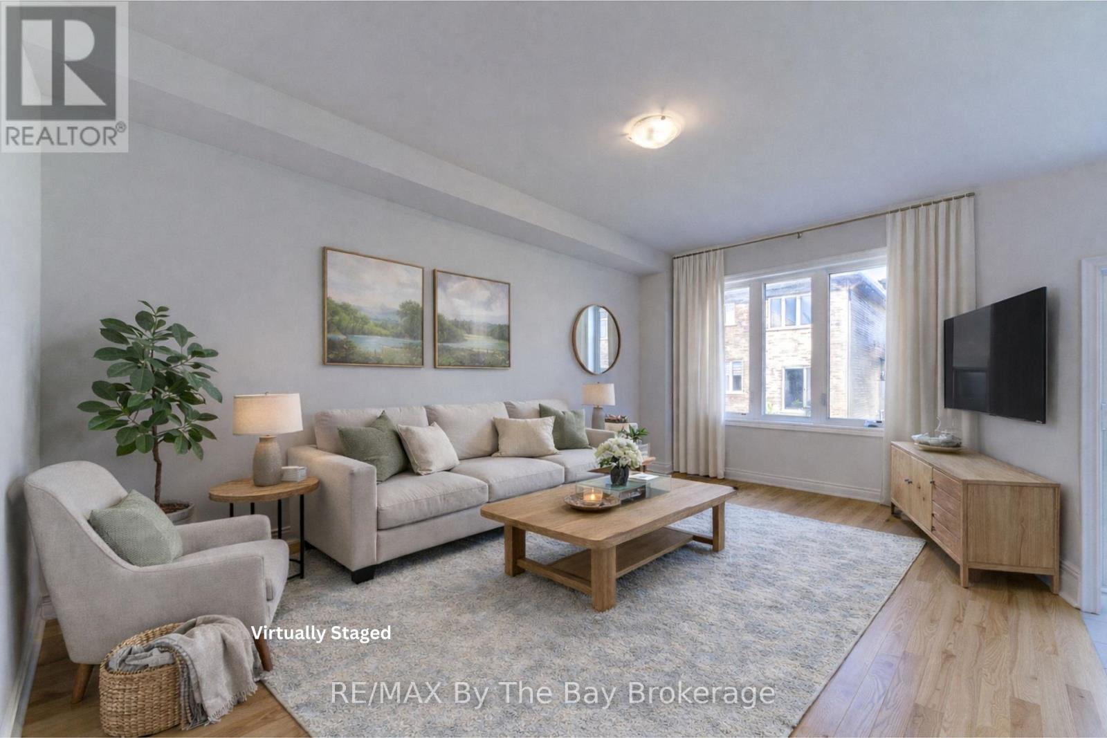 39 Lisa Street, Wasaga Beach, Ontario  L9Z 1J9 - Photo 11 - S12746102