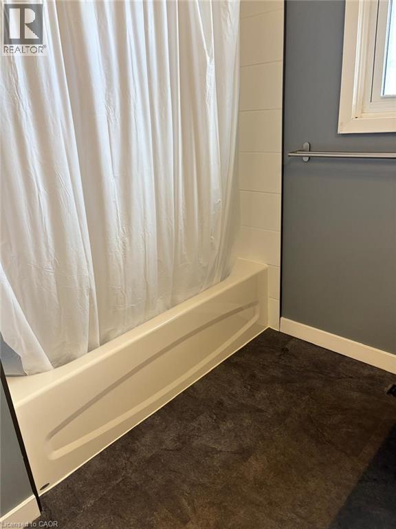 312 Grantham Avenue, St. Catharines, Ontario  L2M 5A6 - Photo 22 - 40802065