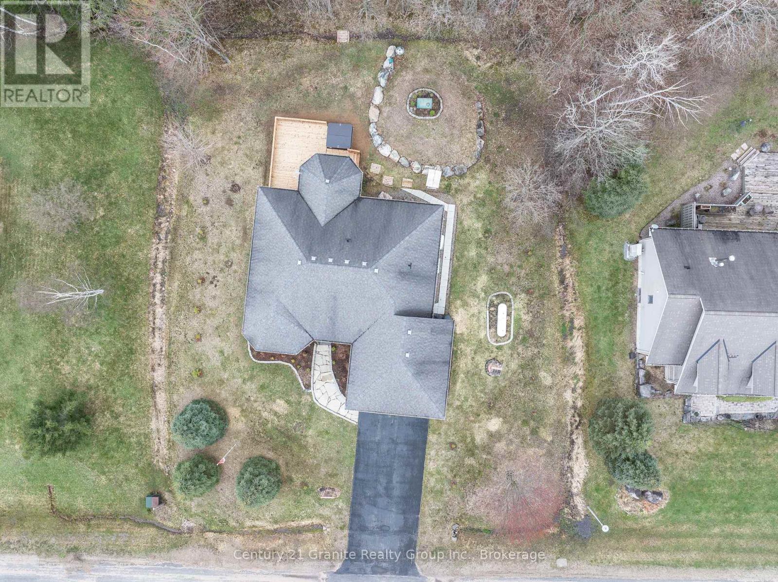 117 Halbiem Crescent, Dysart Et Al (Dysart), Ontario  K0M 1S0 - Photo 44 - X12746120