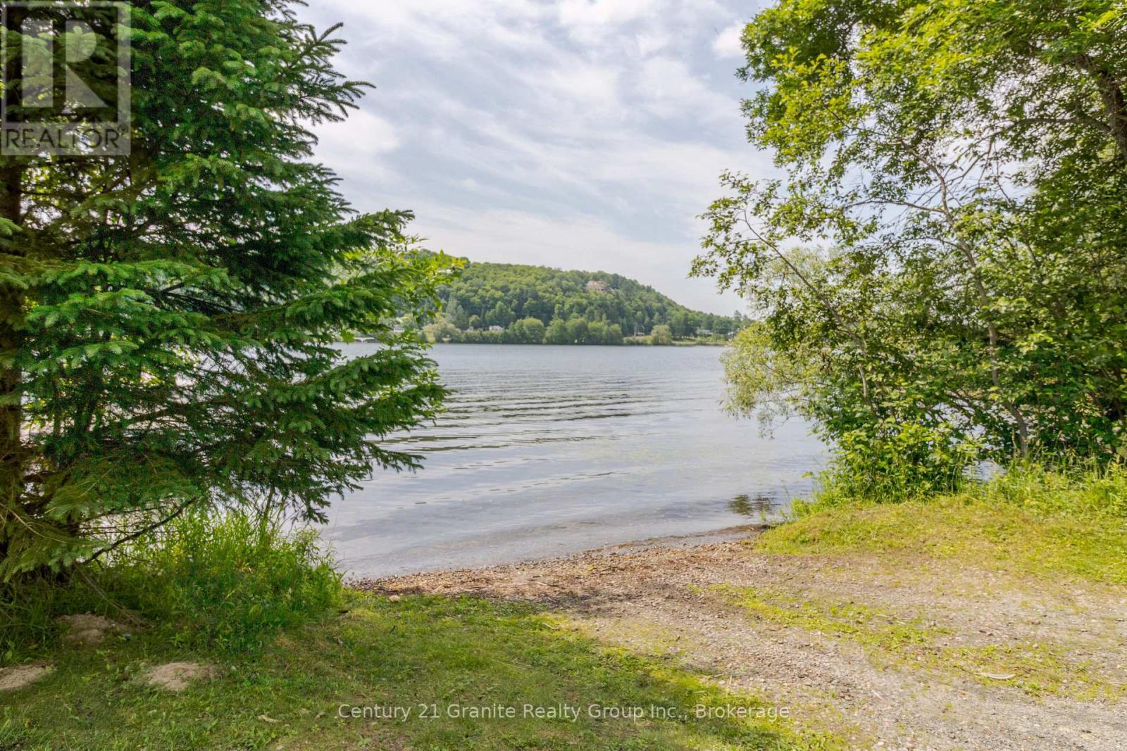 117 Halbiem Crescent, Dysart Et Al (Dysart), Ontario  K0M 1S0 - Photo 50 - X12746120