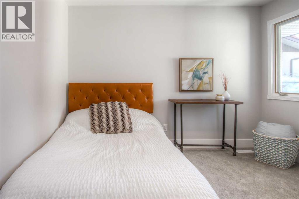 511 Cedarille Crescent Sw, Calgary, Alberta  T2W 2H6 - Photo 19 - A2263171