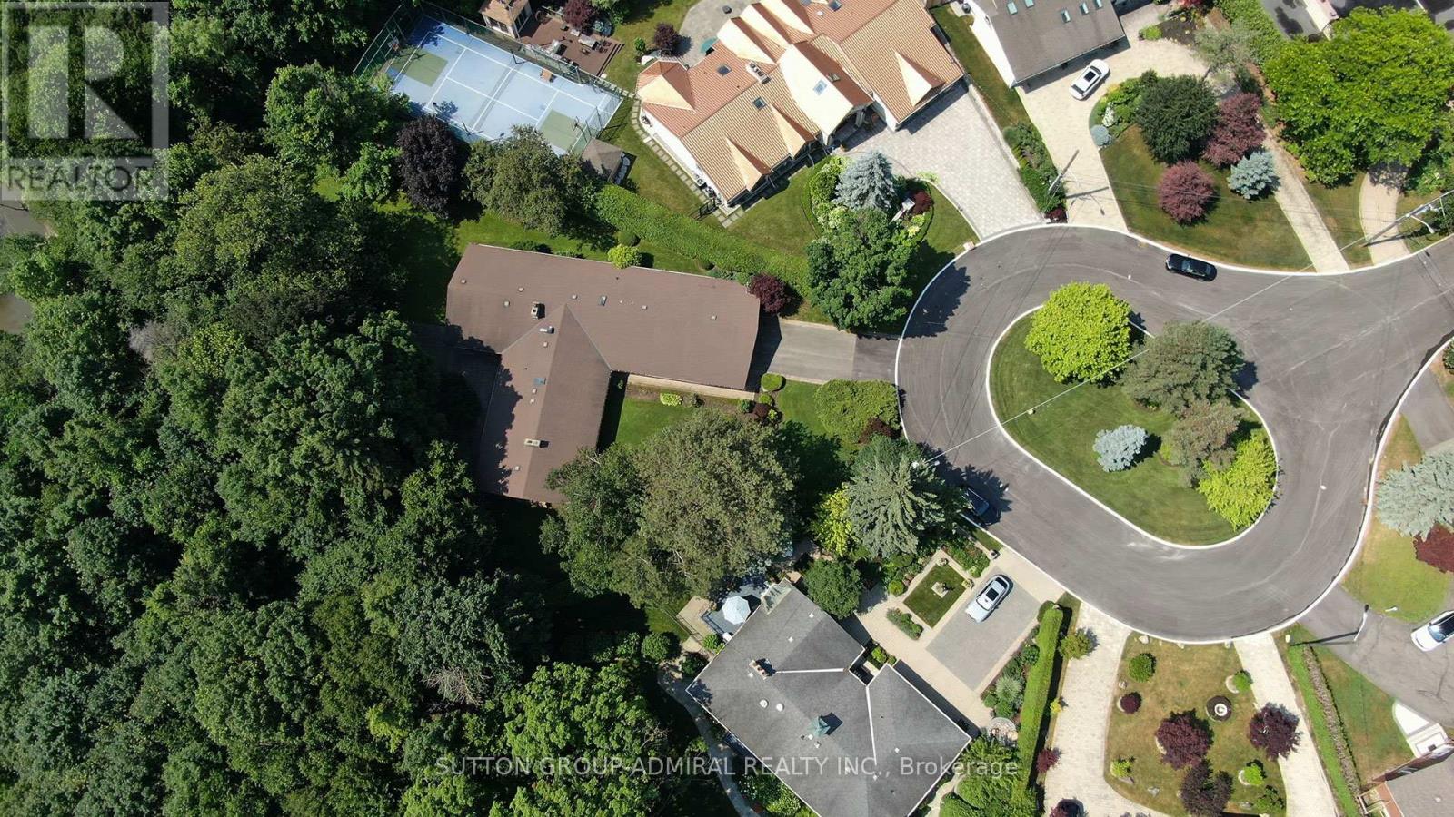 91 Forest Grove Drive, Toronto (Bayview Village), Ontario  M2K 1Z4 - Photo 2 - C12746116