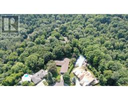 91 FOREST GROVE DRIVE, Toronto, Ontario