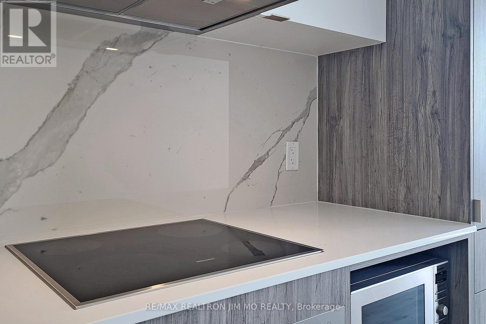 5107 - 138 Downes Street, Toronto (Waterfront Communities), Ontario  M5E 0E4 - Photo 8 - C12746136