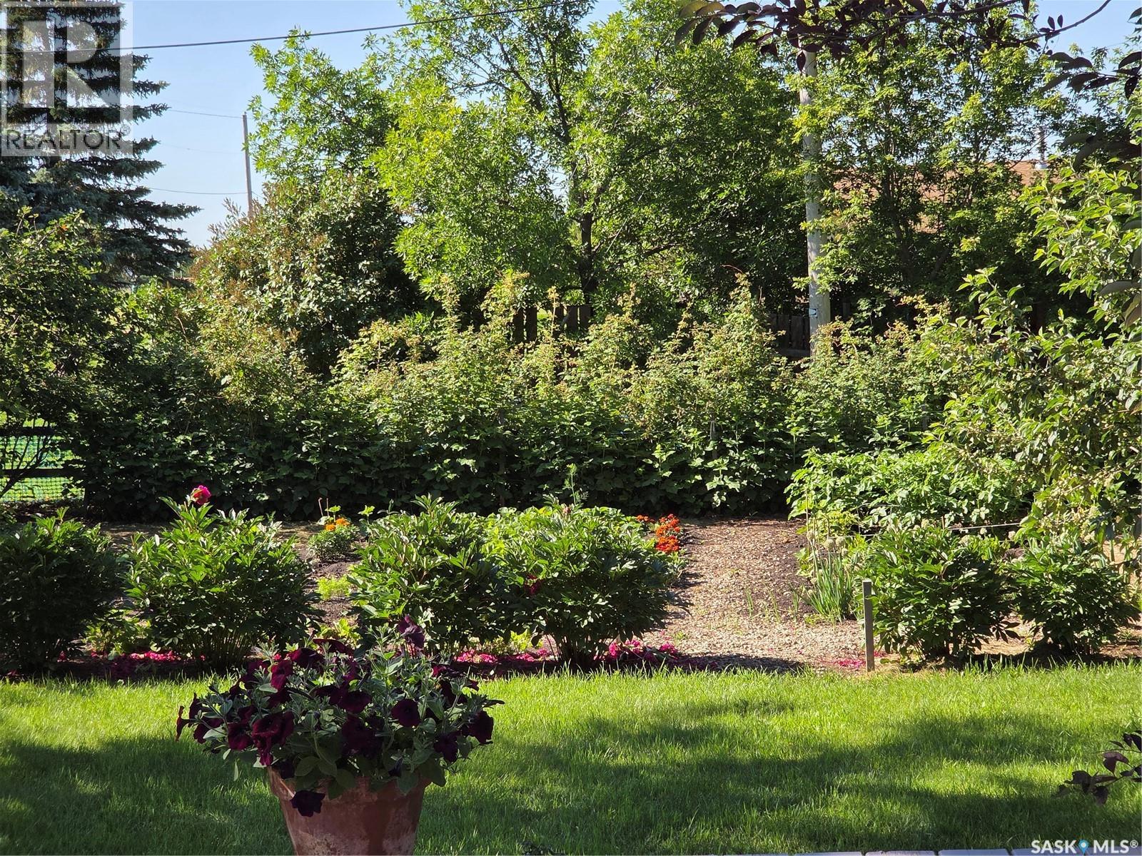 114 2nd Avenue S, Maymont, Saskatchewan  S0M 1T0 - Photo 38 - SK027585