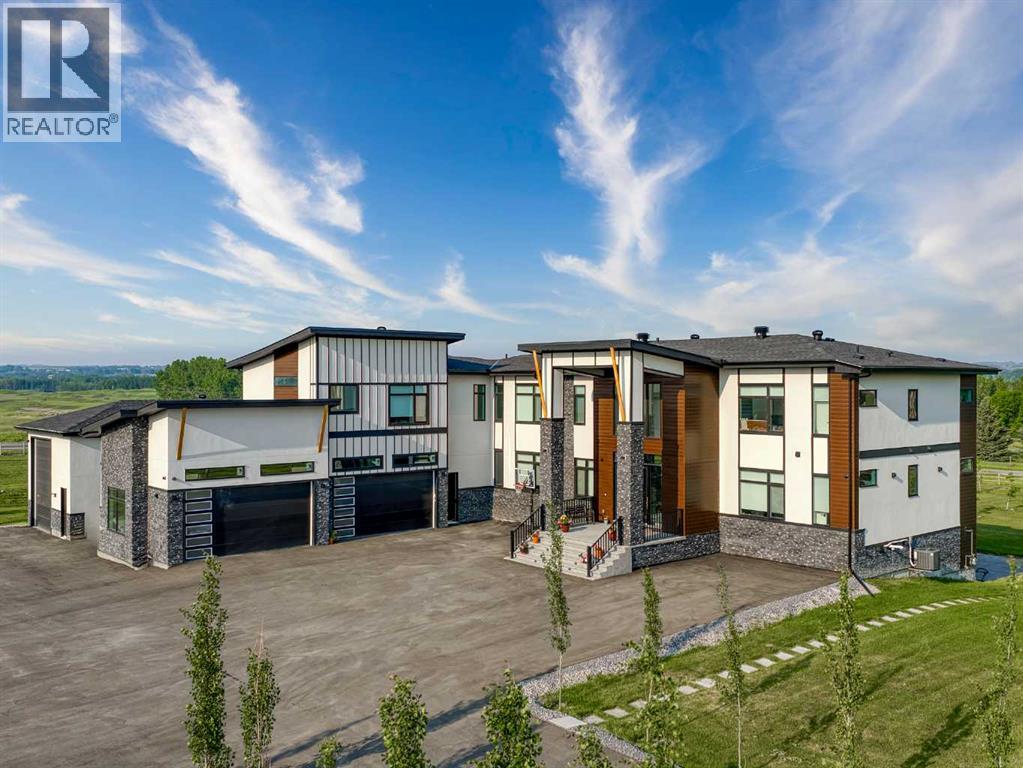 48017 Harvest Lane E, Rural Foothills County, Alberta  T1S 3R6 - Photo 2 - A2270921