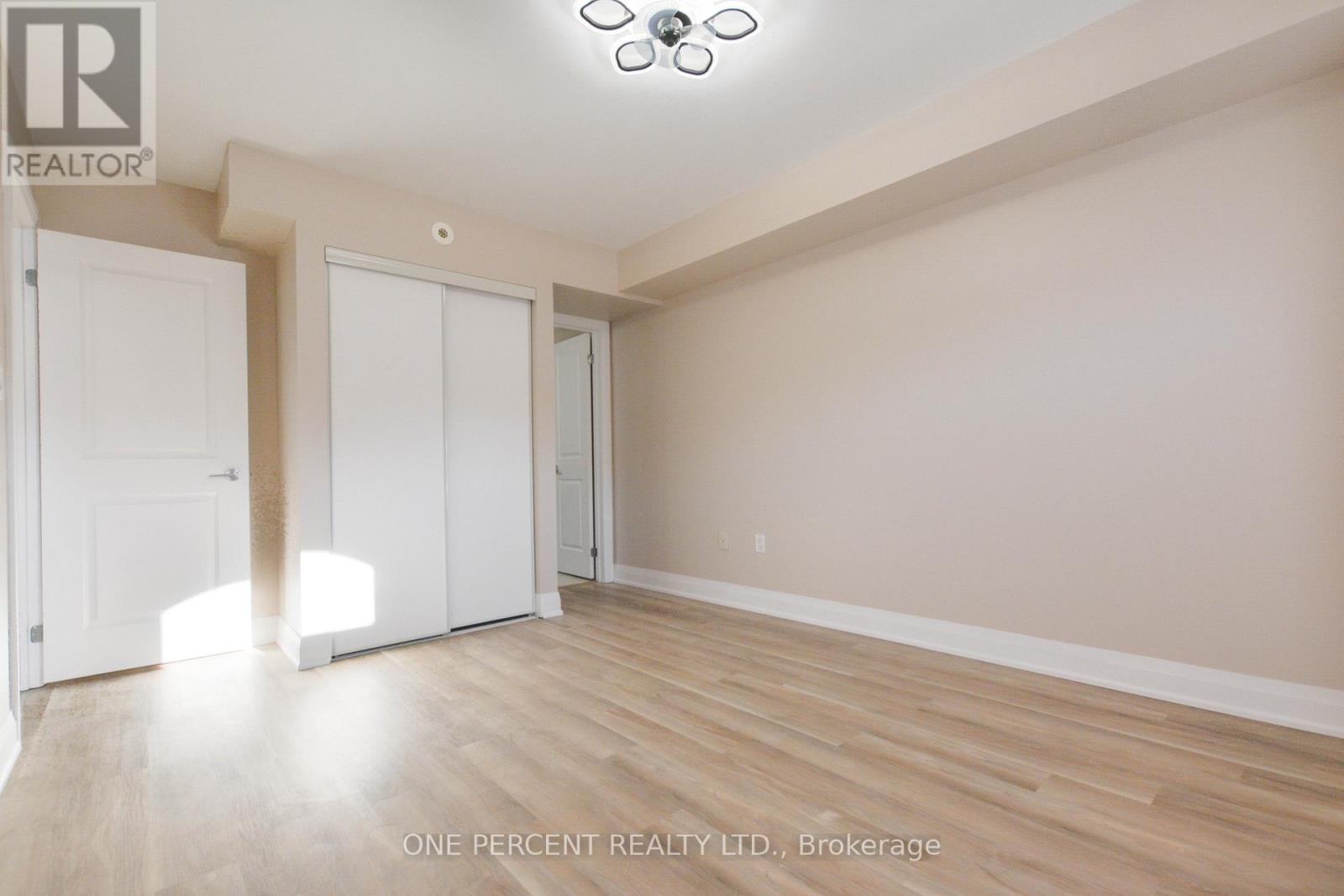 201 - 320 John Street, Markham (Aileen-Willowbrook), Ontario  L3T 0B1 - Photo 18 - N12746138