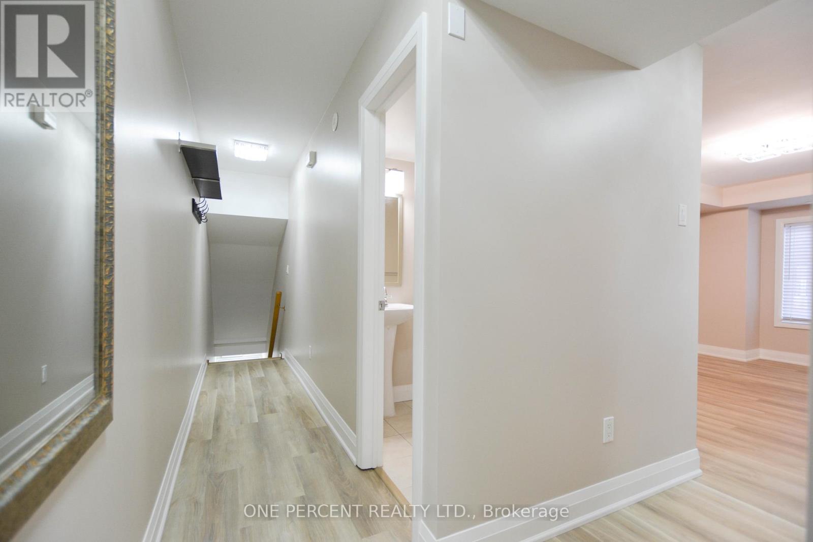 201 - 320 John Street, Markham (Aileen-Willowbrook), Ontario  L3T 0B1 - Photo 6 - N12746138