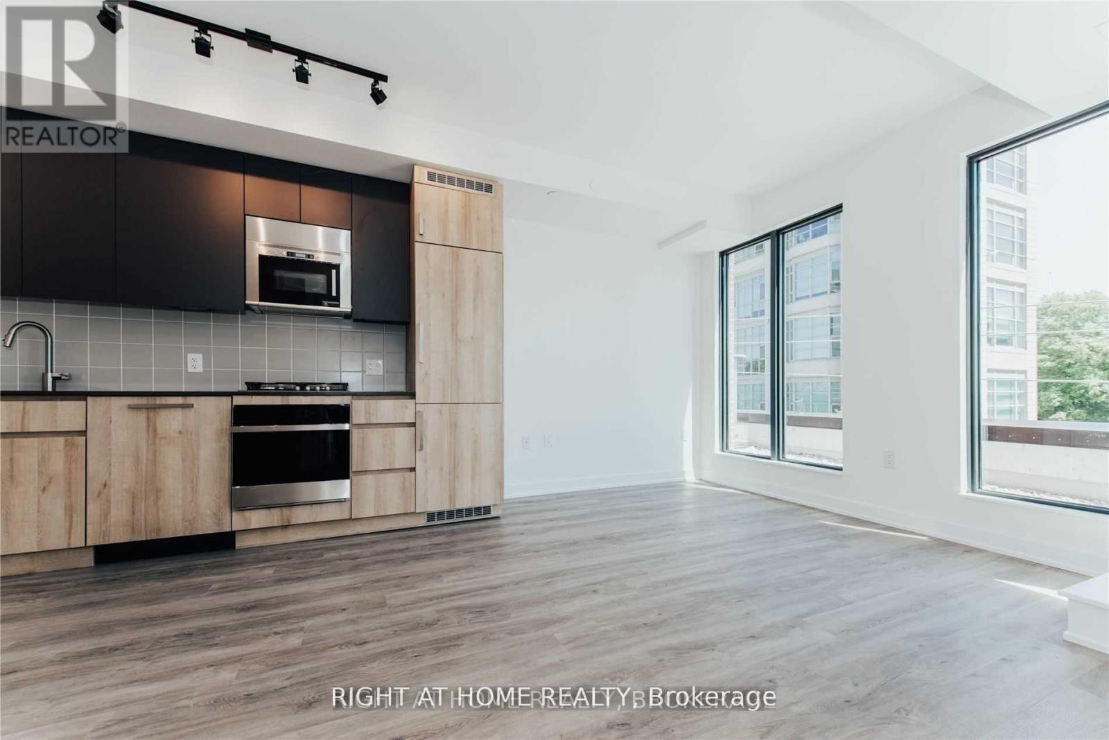 406 - 430 Roncesvalles Avenue, Toronto, Ontario  M6R 0A6 - Photo 7 - W12746094