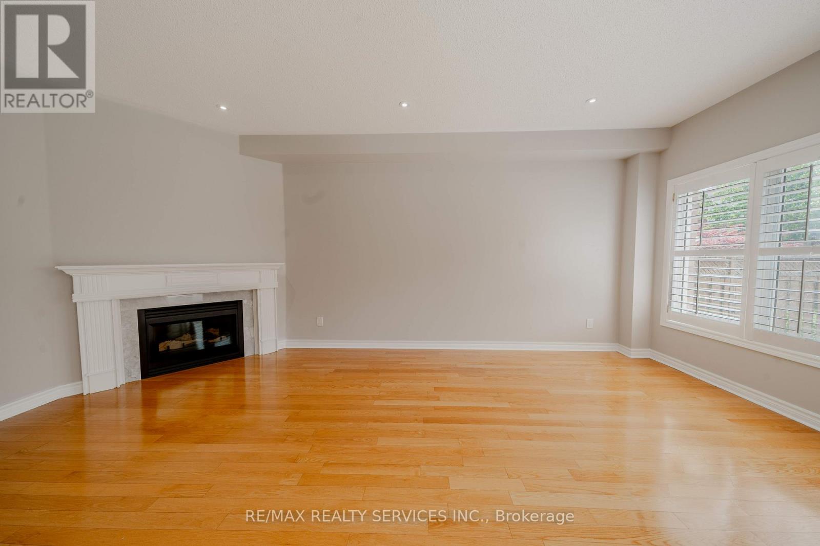 5918 Bassinger Place, Mississauga (Churchill Meadows), Ontario  L5M 6K5 - Photo 22 - W12746104