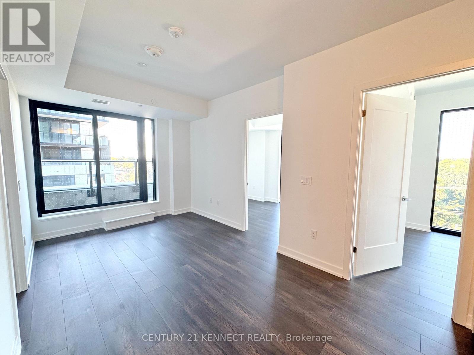 606 - 801 The Queensway, Toronto (Stonegate-Queensway), Ontario  M8Z 6A8 - Photo 3 - W12746110