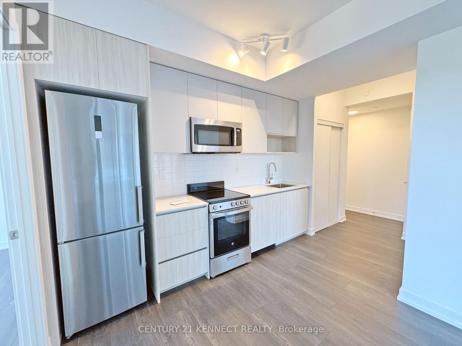 606 - 801 The Queensway, Toronto (Stonegate-Queensway), Ontario  M8Z 6A8 - Photo 6 - W12746110