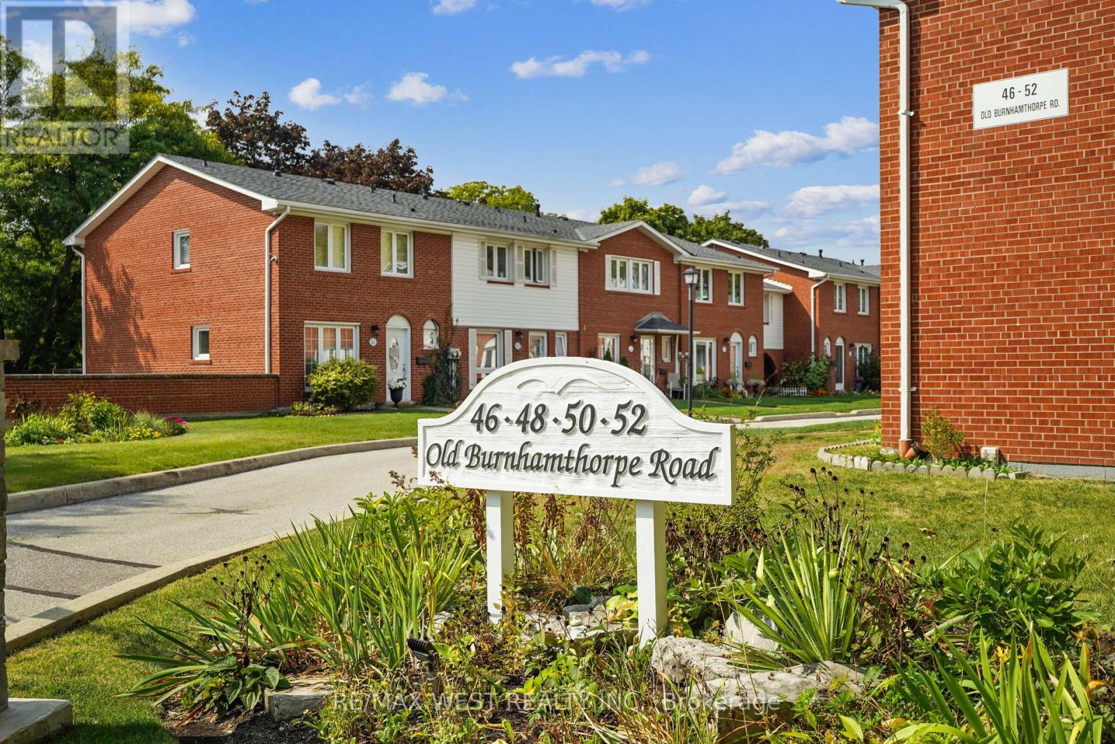 2 - 52 Old Burnhamthorpe Road, Toronto (Eringate-Centennial-West Deane), Ontario  M9C 3J5 - Photo 10 - W12746118