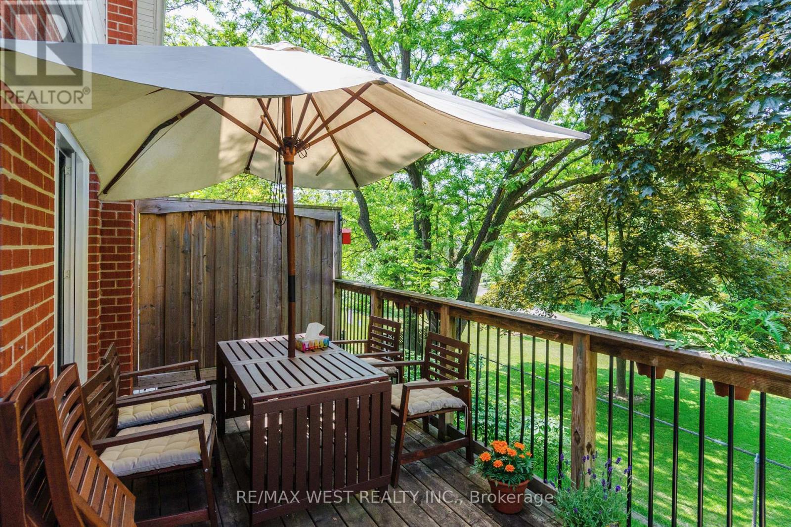 2 - 52 Old Burnhamthorpe Road, Toronto (Eringate-Centennial-West Deane), Ontario  M9C 3J5 - Photo 7 - W12746118