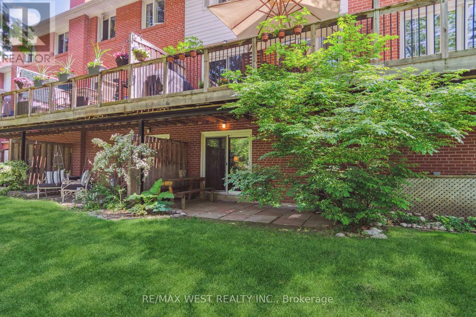 2 - 52 Old Burnhamthorpe Road, Toronto (Eringate-Centennial-West Deane), Ontario  M9C 3J5 - Photo 8 - W12746118