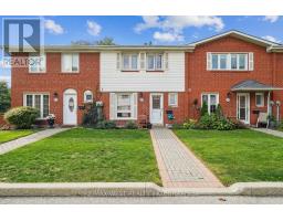 2 - 52 OLD BURNHAMTHORPE ROAD, Toronto, Ontario