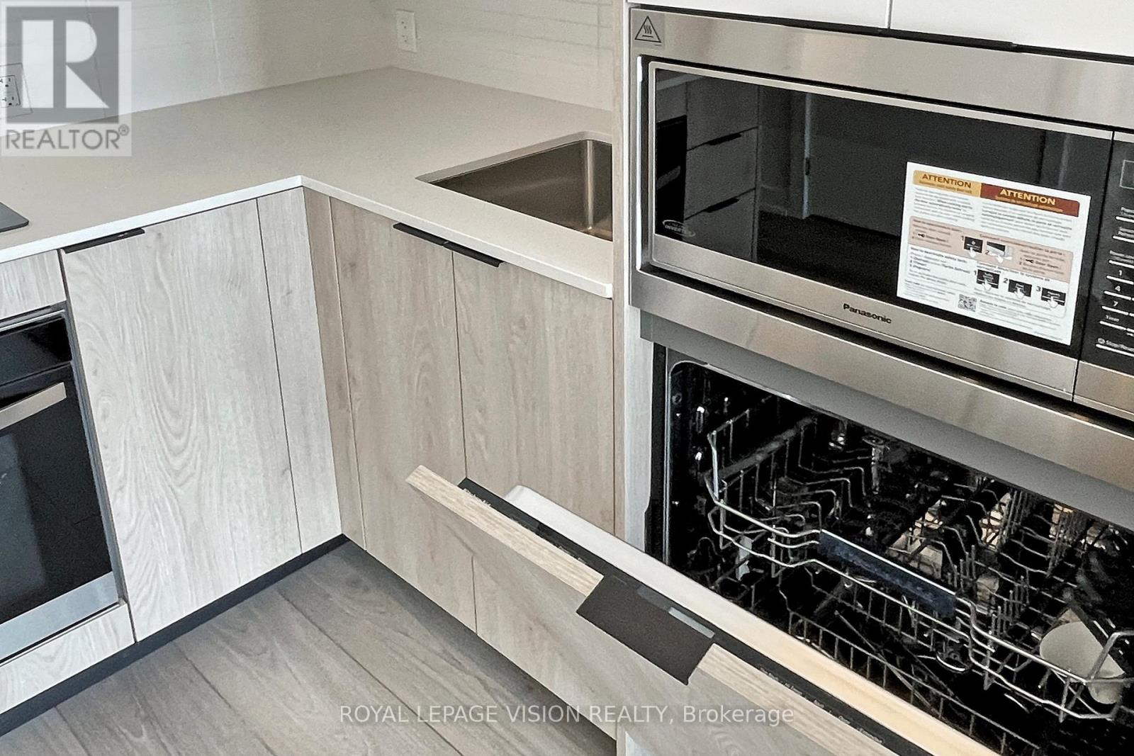 415 - 1007 The Queensway Way, Toronto (Islington-City Centre West), Ontario  M8Z 0H4 - Photo 12 - W12746130