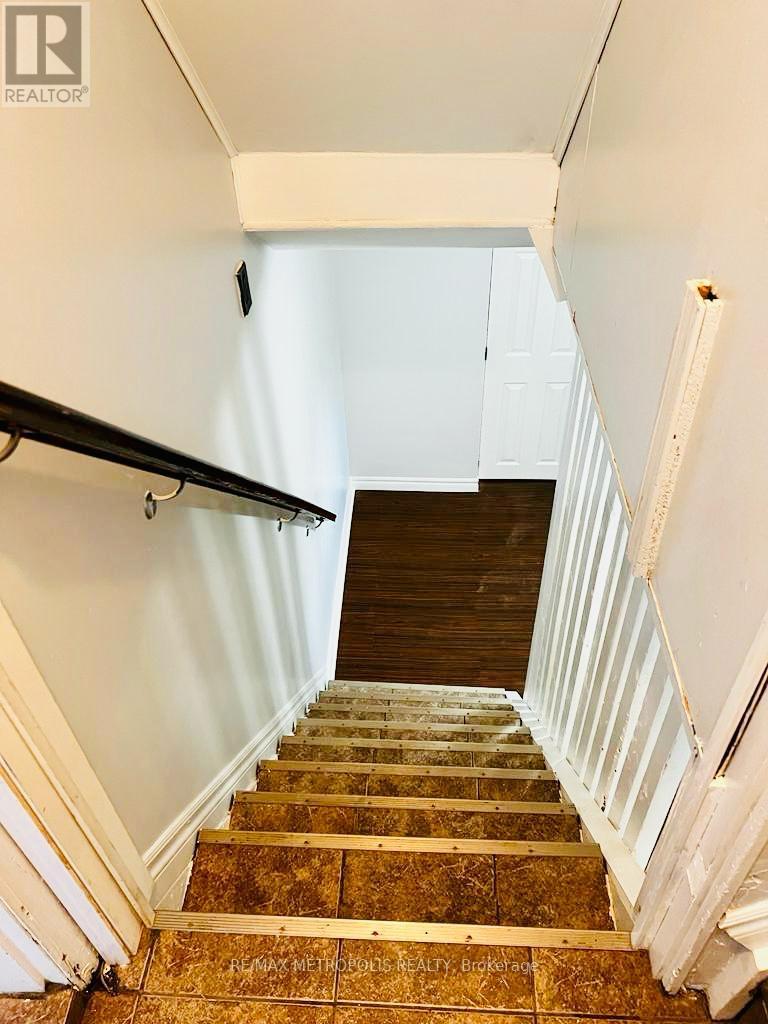 Bsmt - 78 Harold Street, Brampton (Downtown Brampton), Ontario  L6Y 1E4 - Photo 2 - W12746140