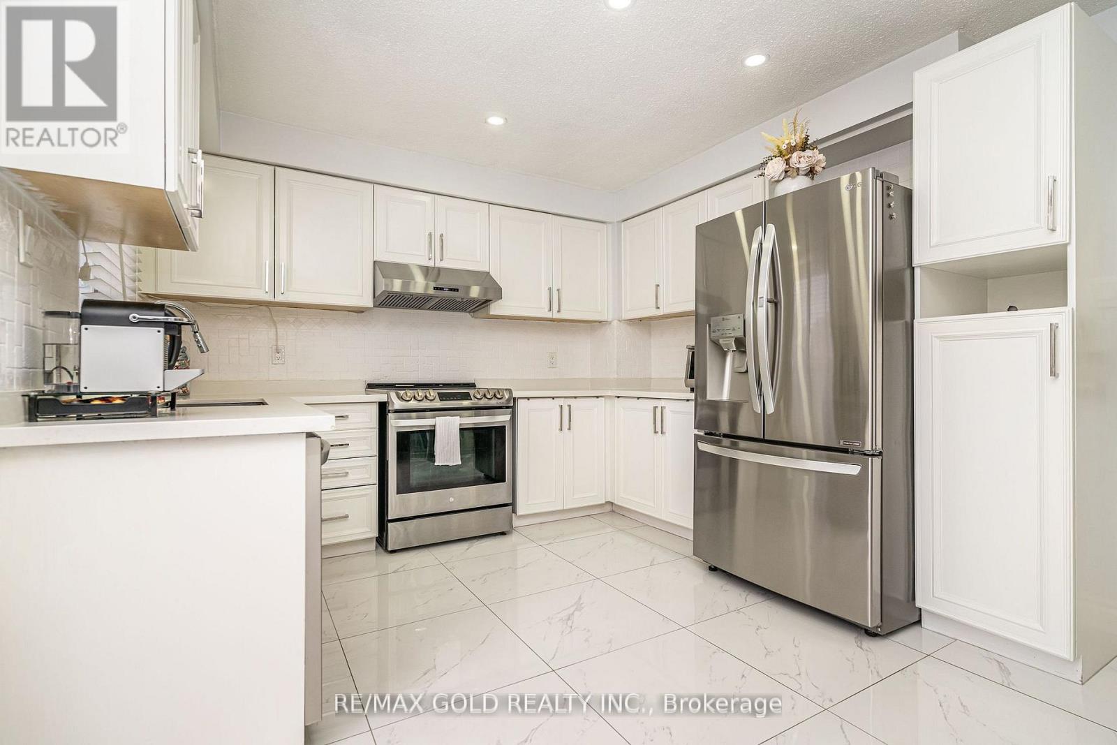 29 Nickel Crescent, Brampton, Ontario  L6S 4V9 - Photo 15 - W12746154