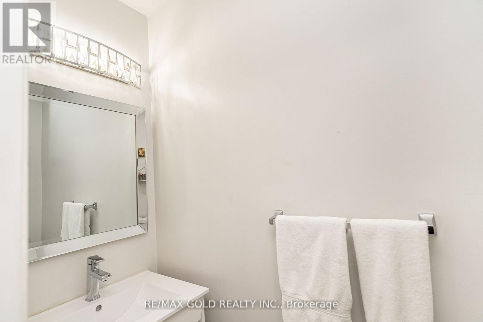 29 Nickel Crescent, Brampton, Ontario  L6S 4V9 - Photo 18 - W12746154