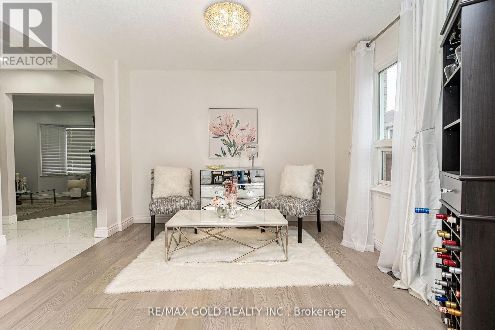 29 Nickel Crescent, Brampton, Ontario  L6S 4V9 - Photo 8 - W12746154