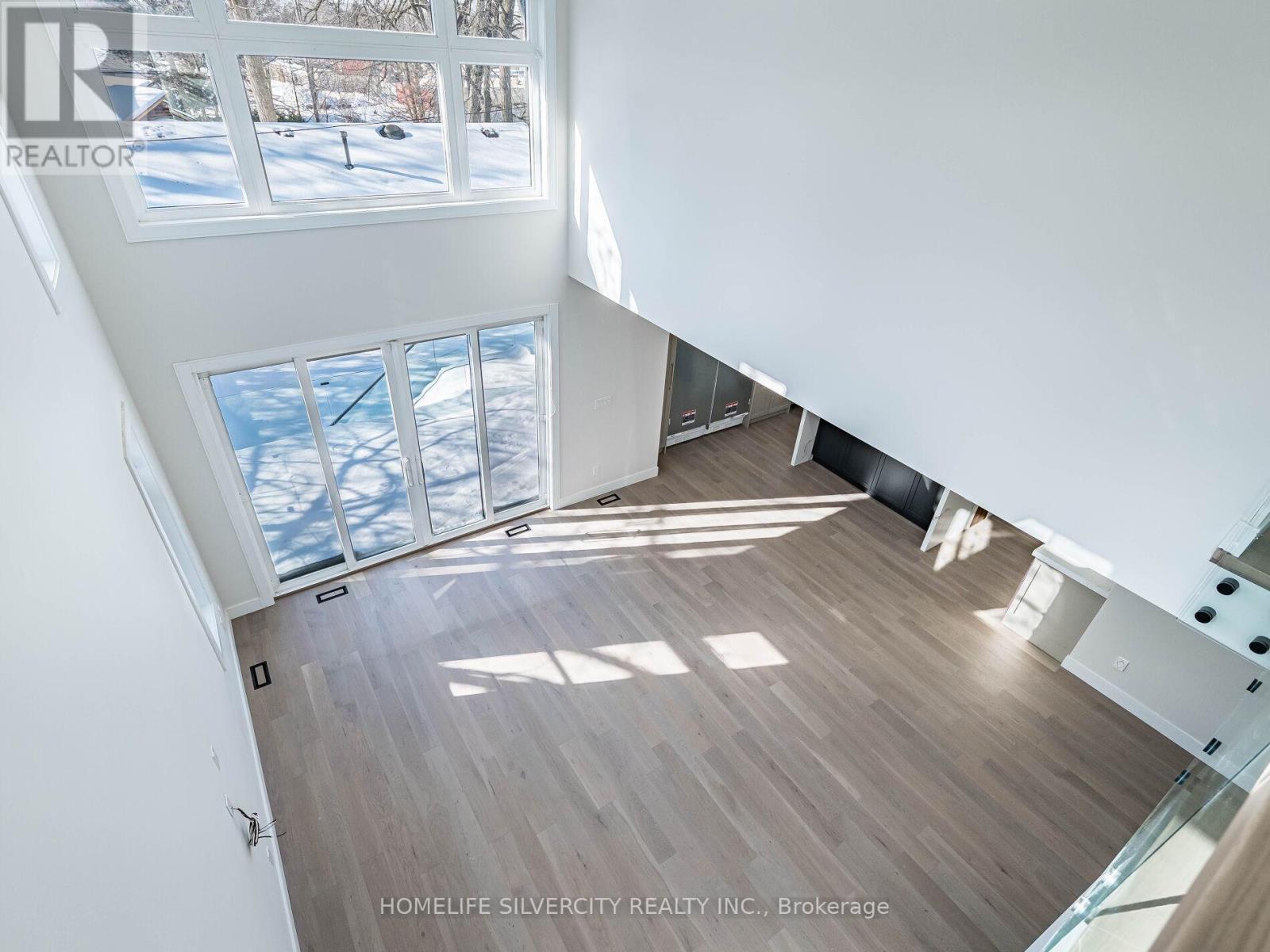 1078 Cherriebell Rd Road, Mississauga (Lakeview), Ontario  L5E 2R3 - Photo 24 - W12746156