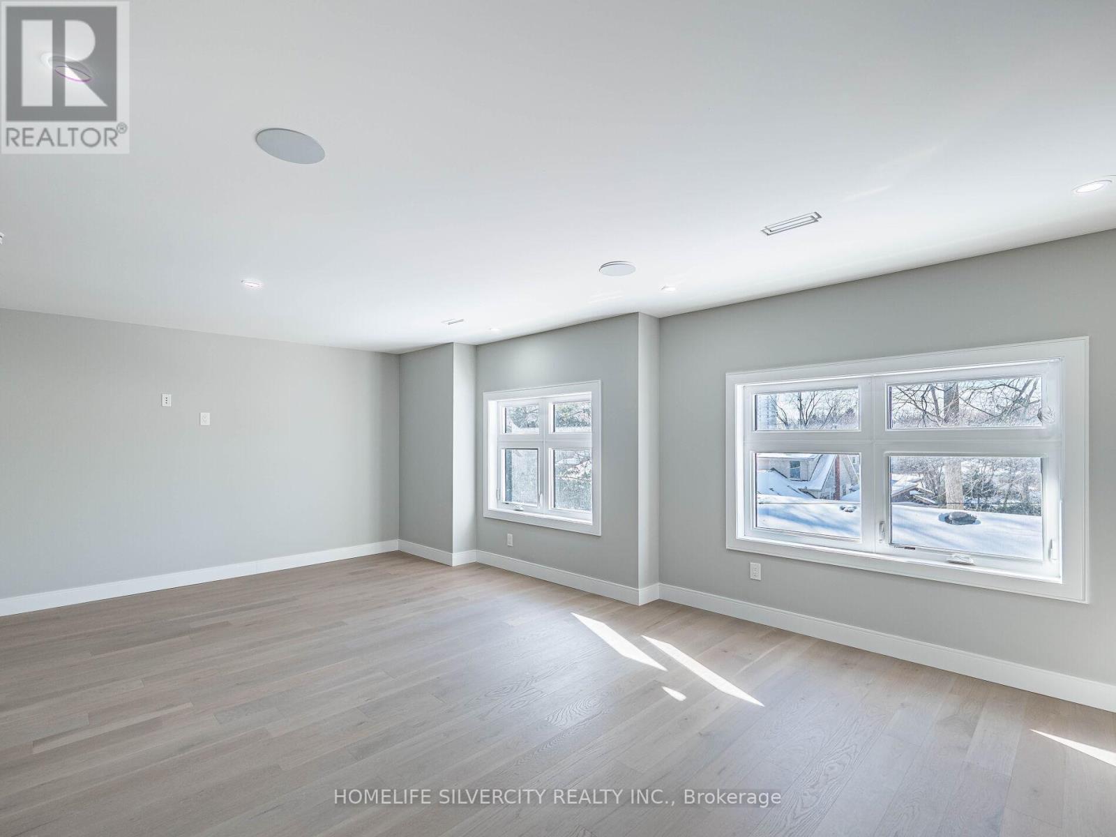 1078 Cherriebell Rd Road, Mississauga (Lakeview), Ontario  L5E 2R3 - Photo 27 - W12746156