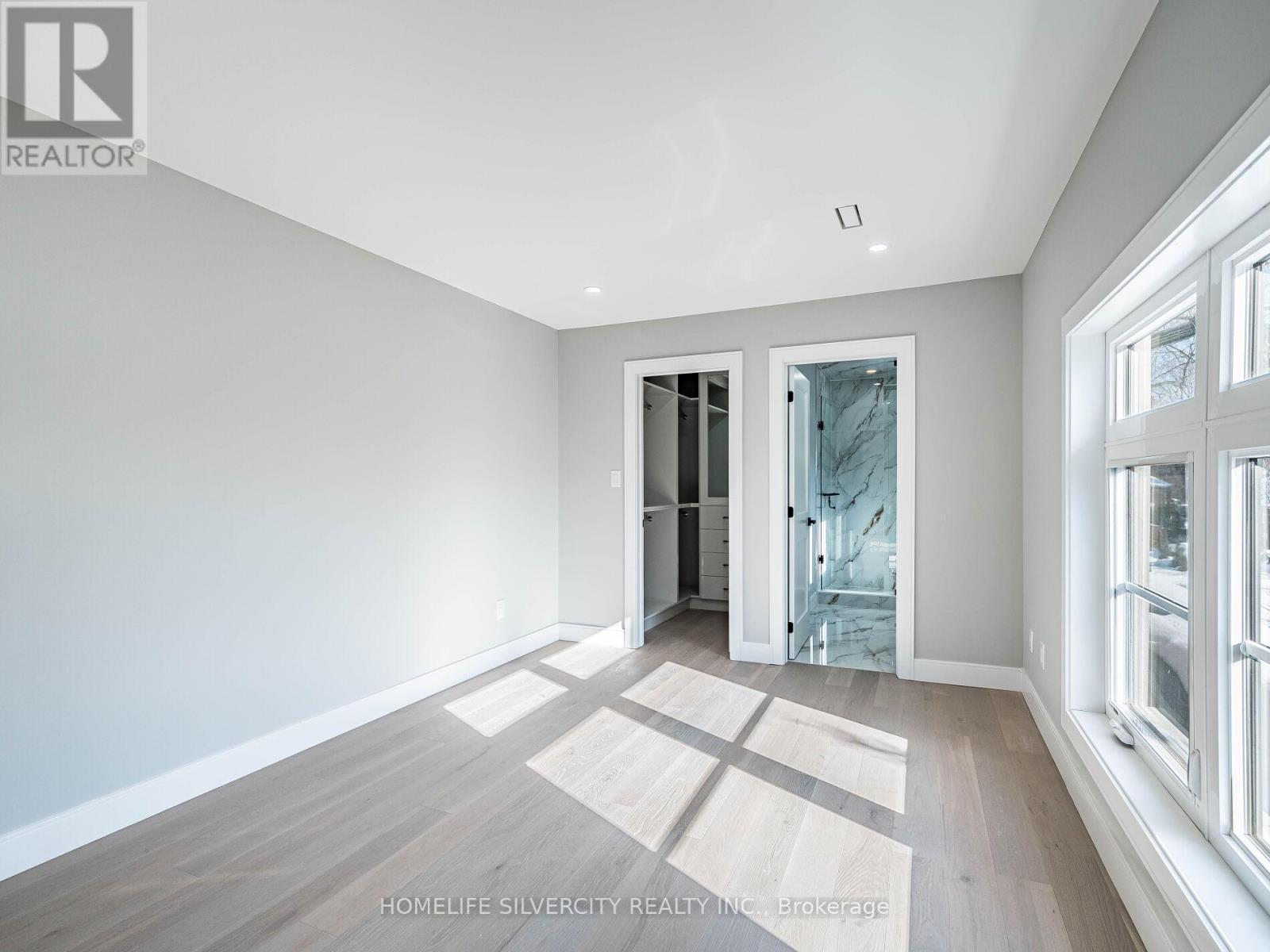 1078 Cherriebell Rd Road, Mississauga (Lakeview), Ontario  L5E 2R3 - Photo 33 - W12746156