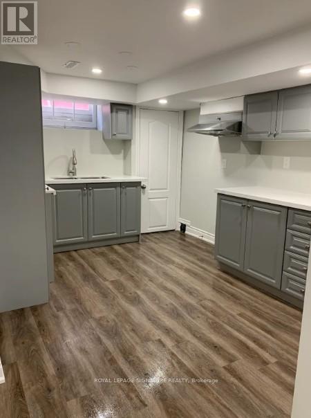 LOWER - 317 MOHAWK ROAD E, Hamilton, Ontario