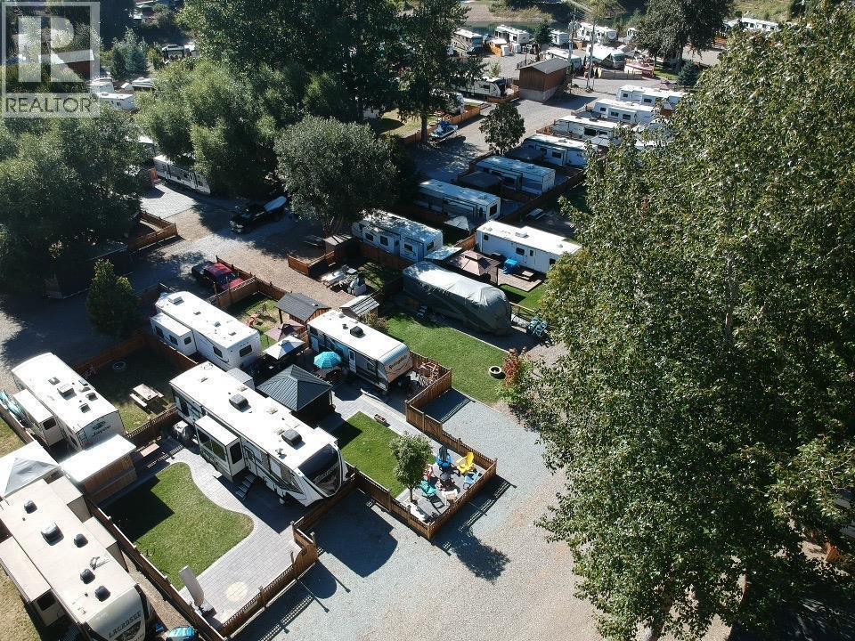 55 Cottonwood Drive N, Lee Creek, British Columbia  V0E 1M4 - Photo 5 - 10365930