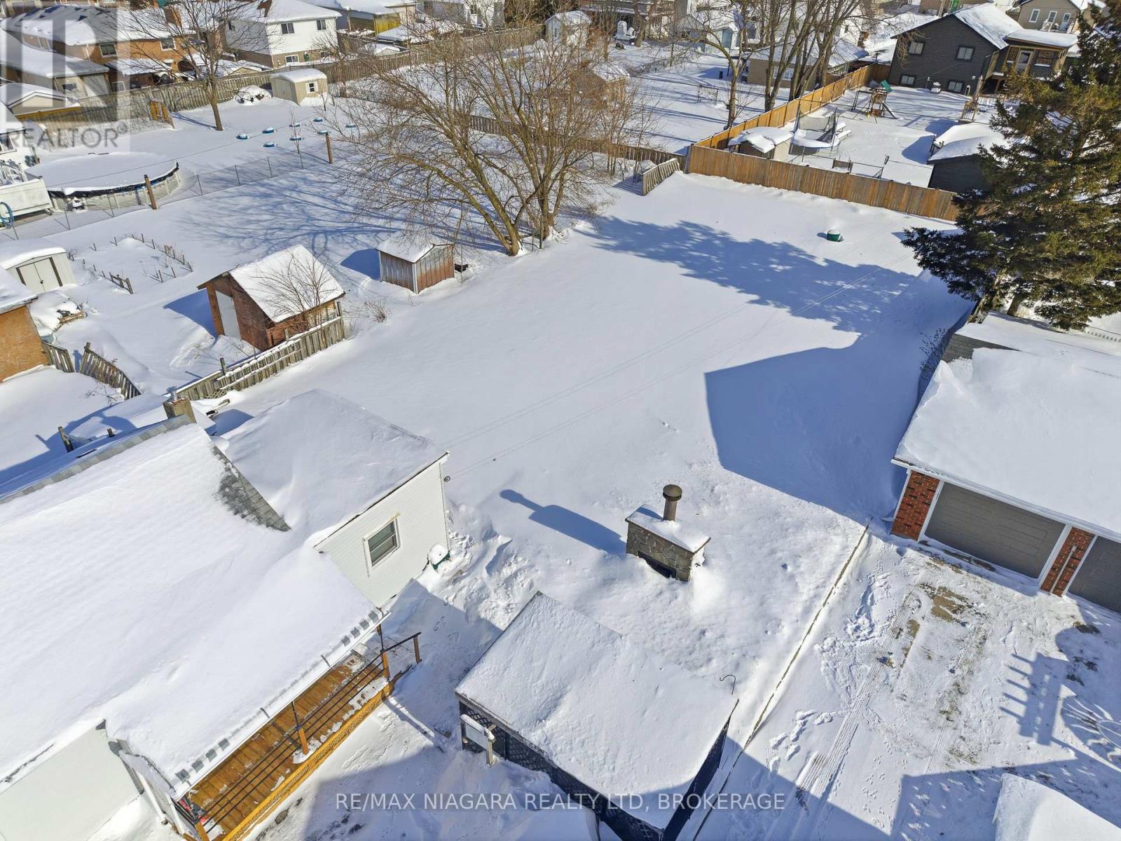 4584 Baldwin Avenue, Niagara Falls (Ascot), Ontario  L2H 1N8 - Photo 10 - X12746194