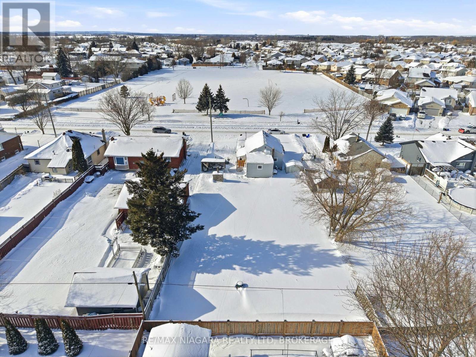 4584 Baldwin Avenue, Niagara Falls (Ascot), Ontario  L2H 1N8 - Photo 29 - X12746194